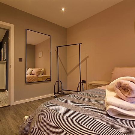 Boutique Rooms in Lancaster City Townhouse Extérieur photo