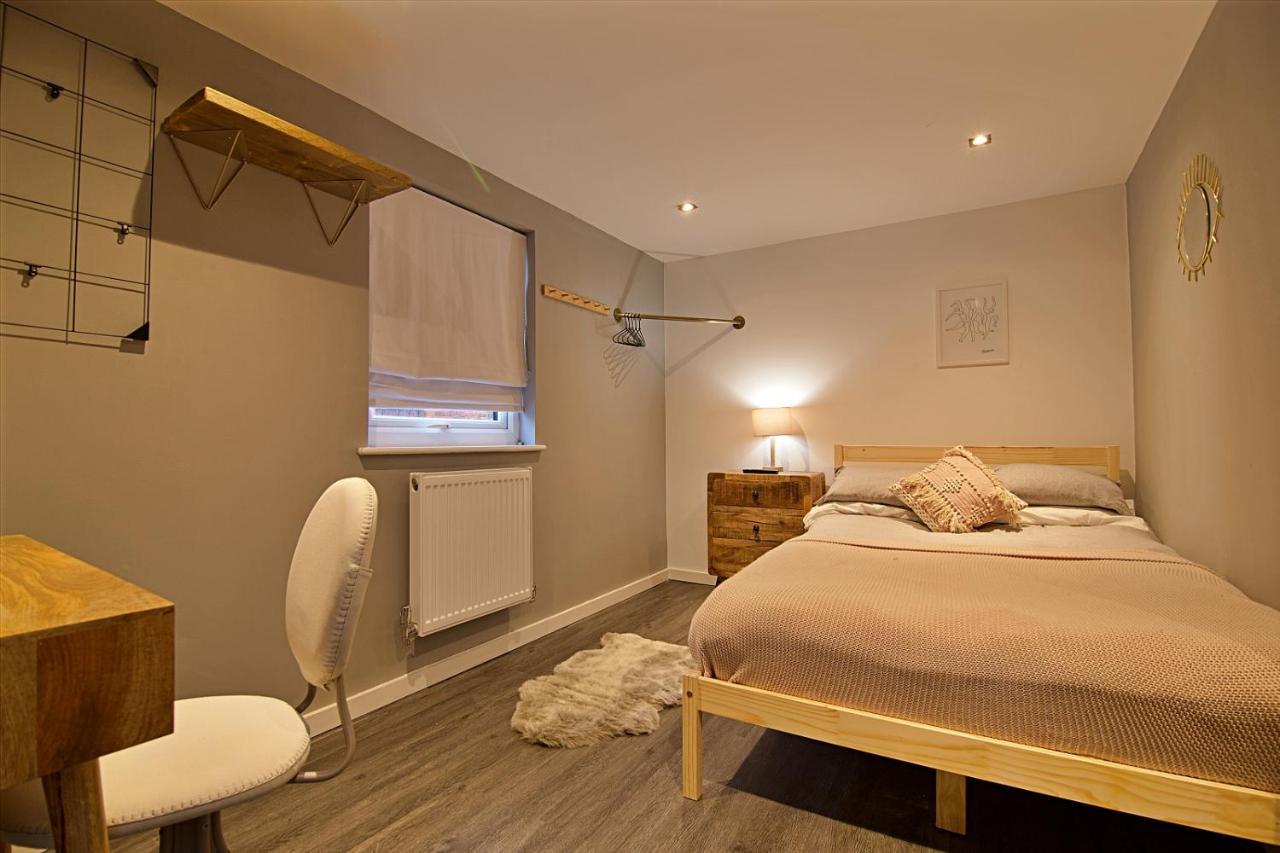 Boutique Rooms in Lancaster City Townhouse Extérieur photo