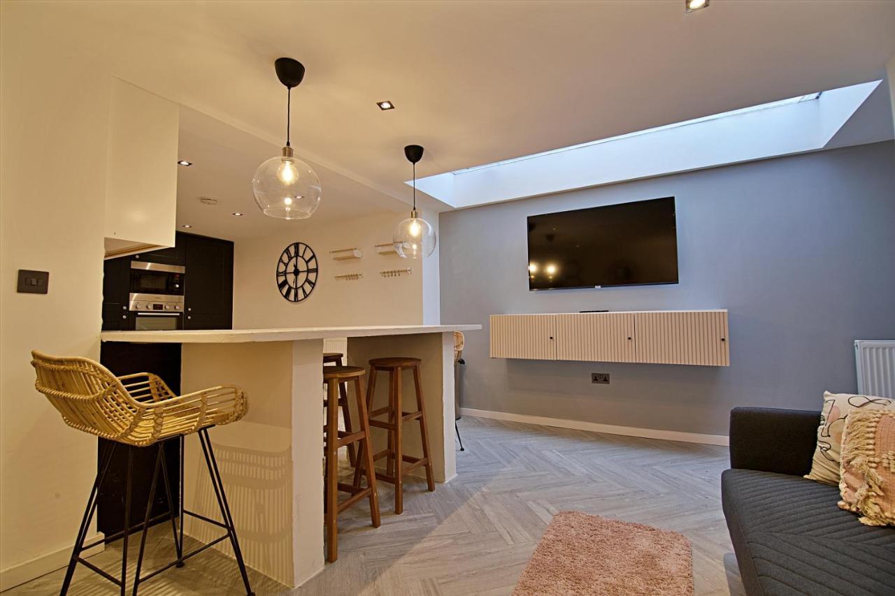 Boutique Rooms in Lancaster City Townhouse Extérieur photo