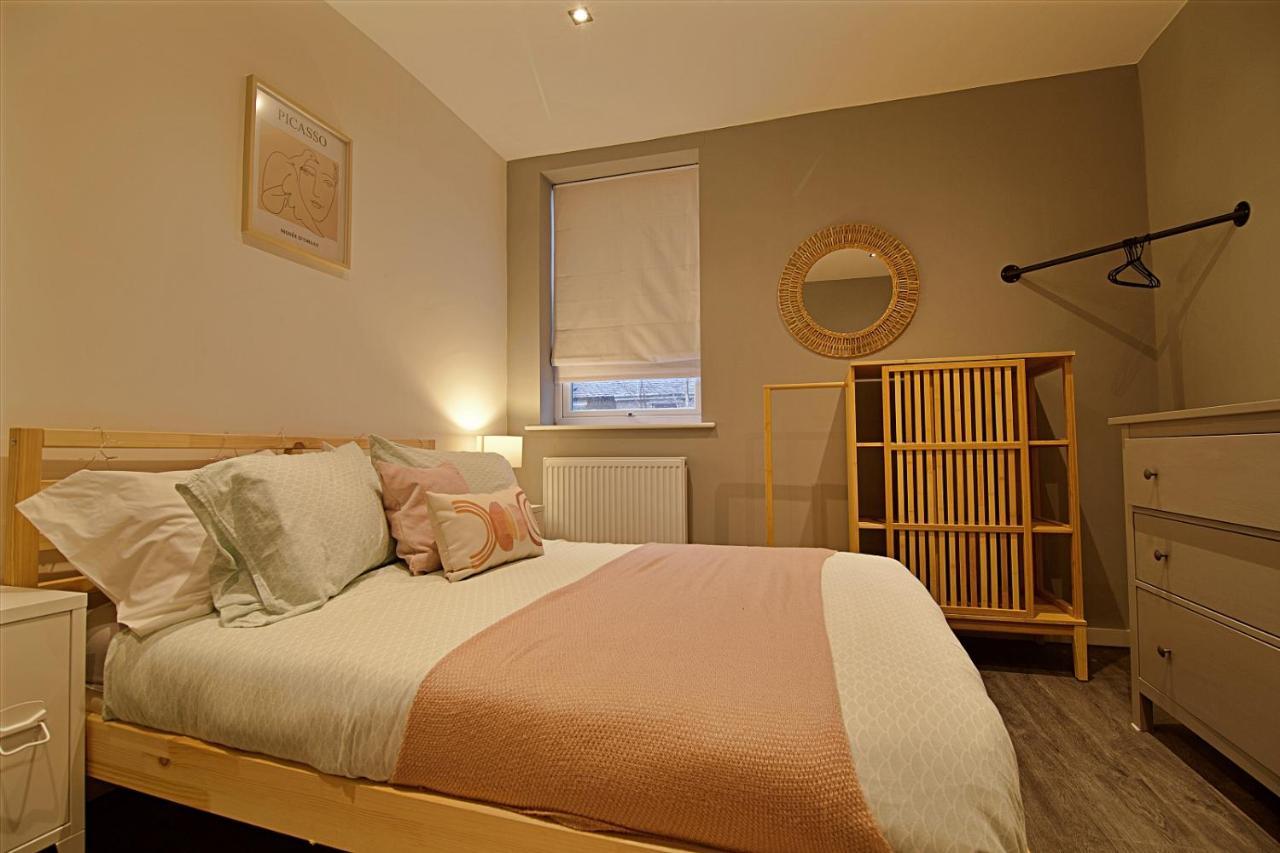 Boutique Rooms in Lancaster City Townhouse Extérieur photo